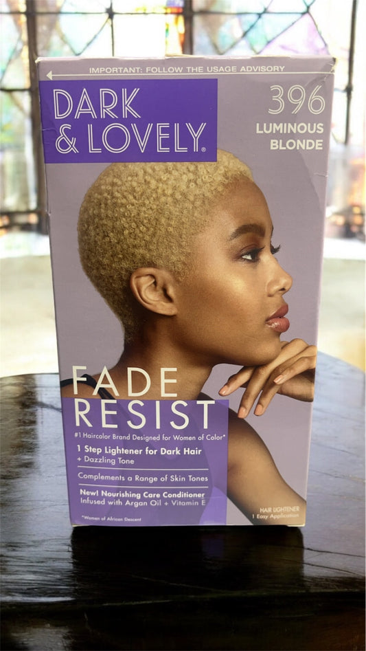 Dark And Lovely 396 Coloration Blond Lumineux